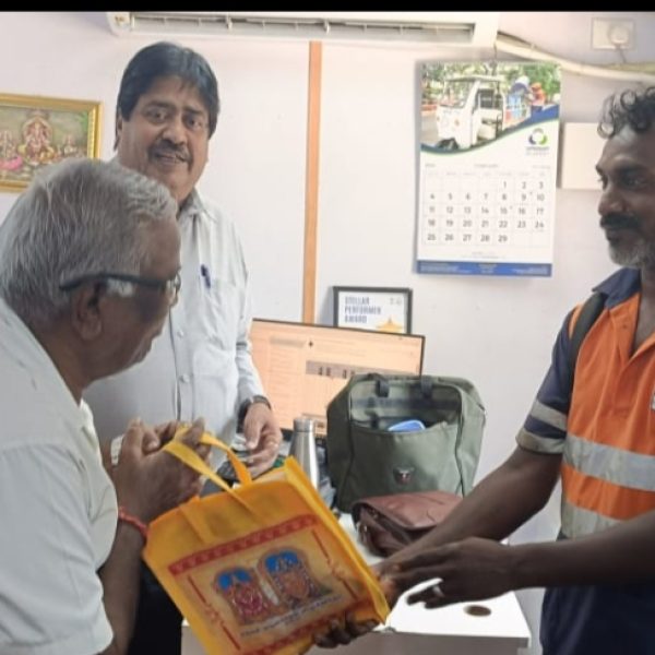 Garbage collector Chennai's Mannivannan a driver with Urbaser who collects garbage has turned into an icon of integrity, returning a bag with cash and valuables.